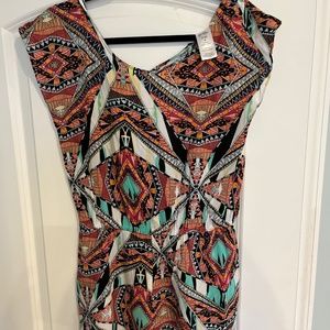 Romper. No. Never worn.